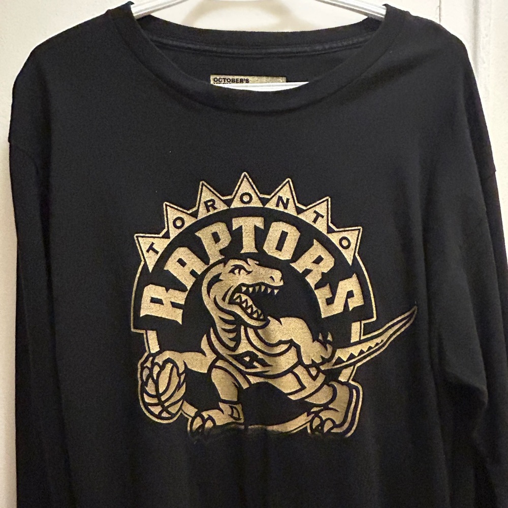 Raptors long sleeve top